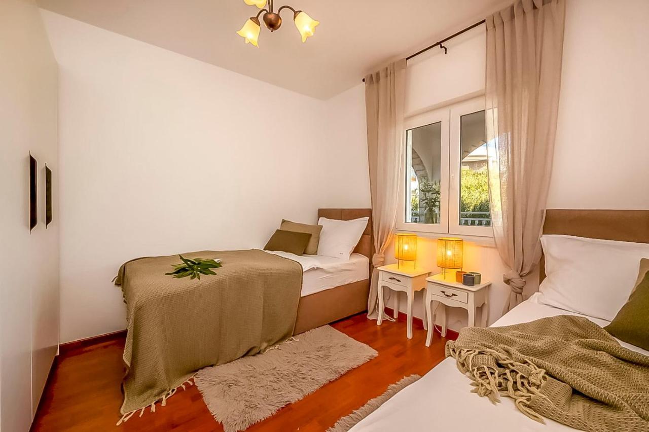 Apartments Matija ロゴズニッツァ エクステリア 写真